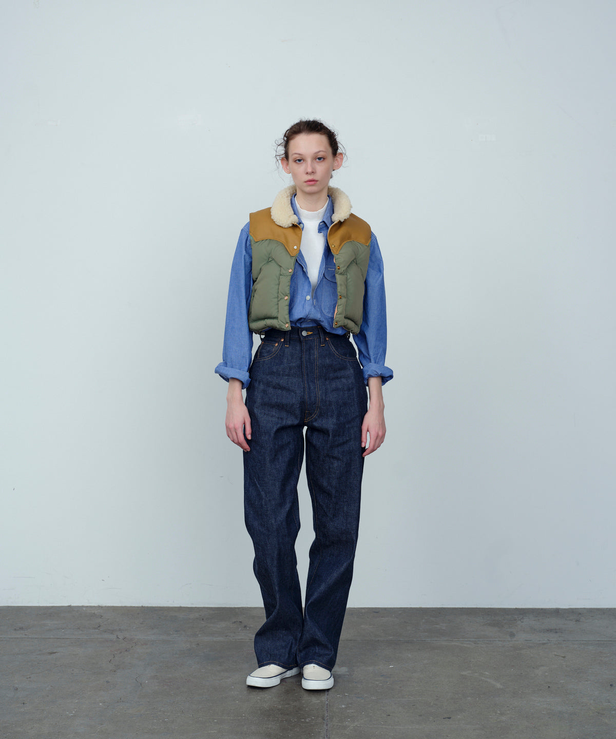 【25AW】ANNELLE VEST OLIVE