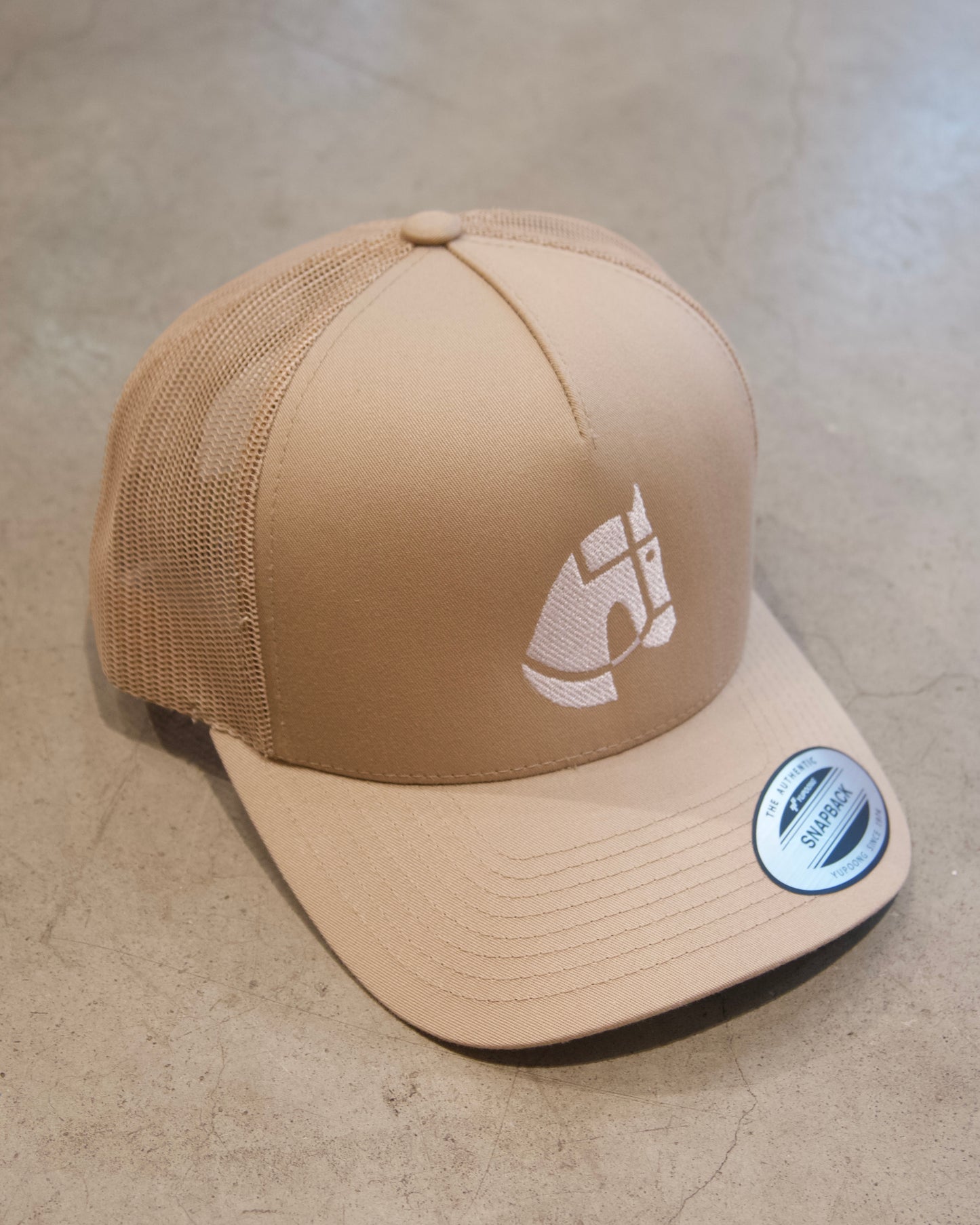 H&H PANEL LOW PRO TRUCKER